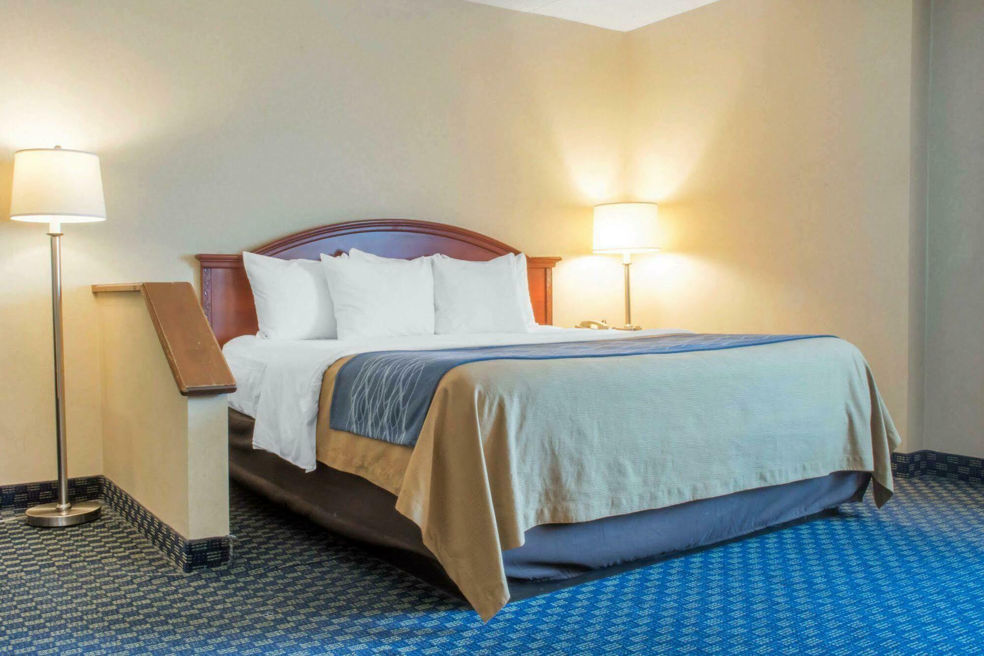 Hammock Hotel Rochester Niagara Falls ภายนอก รูปภาพ